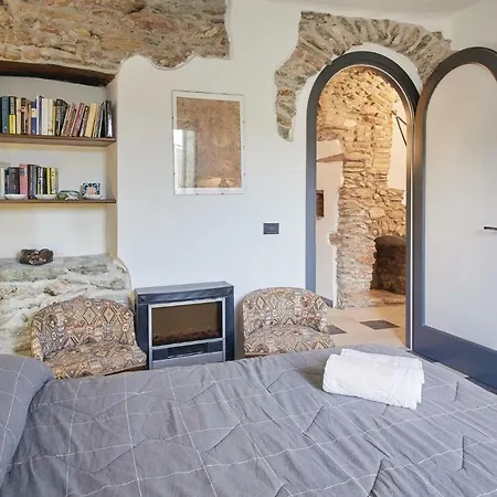Holiday home Casa Bibi Spotorno